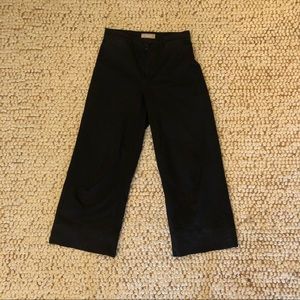 Everlane wide leg lightweight chinos in black